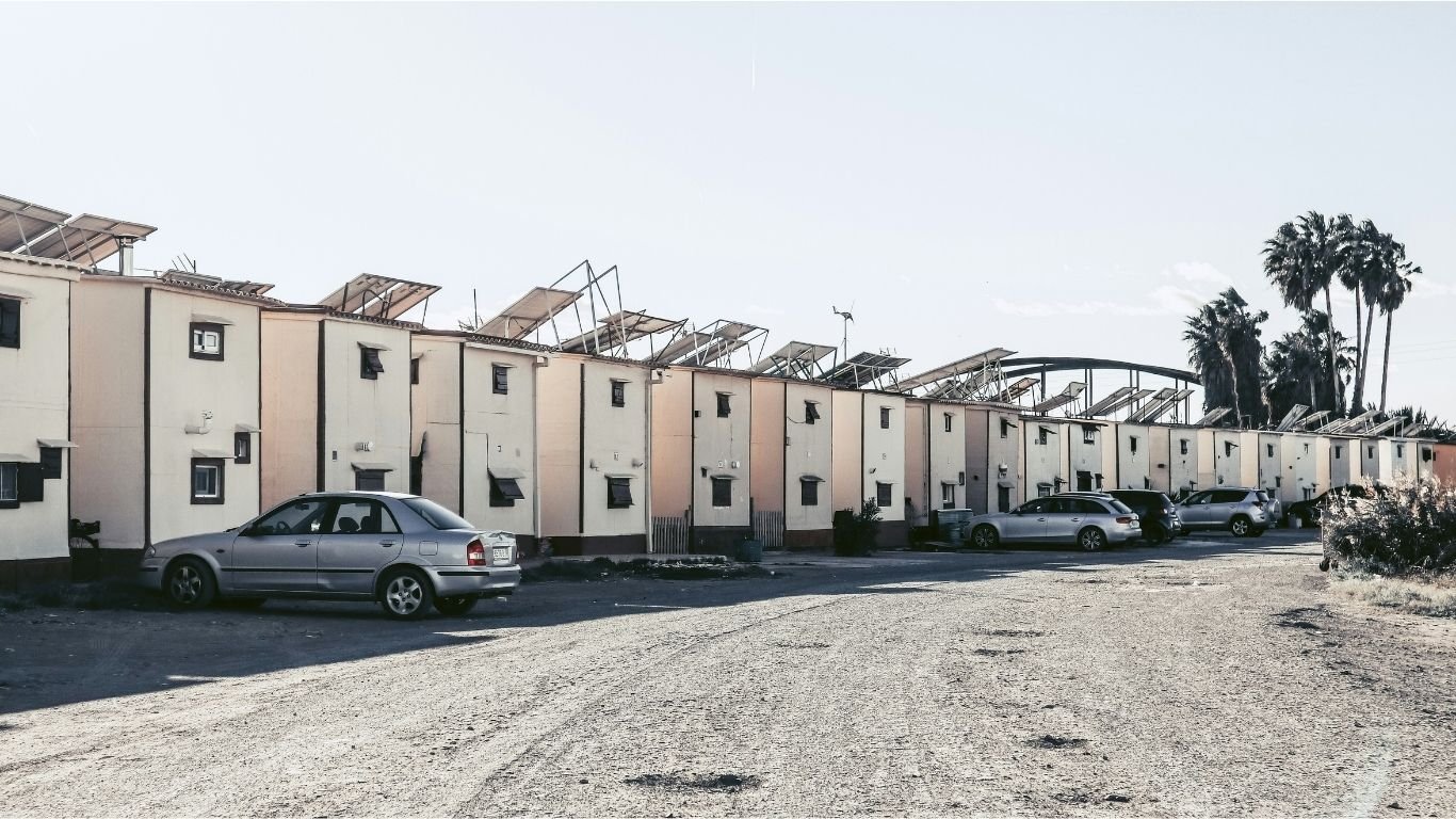 doge hhs migrant housing contract